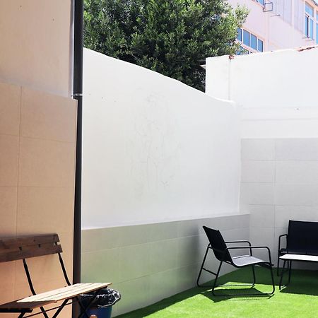 Jjs Yard 2 Hostel Lagos Exterior photo